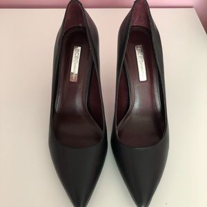 BCBGeneration black leather heels